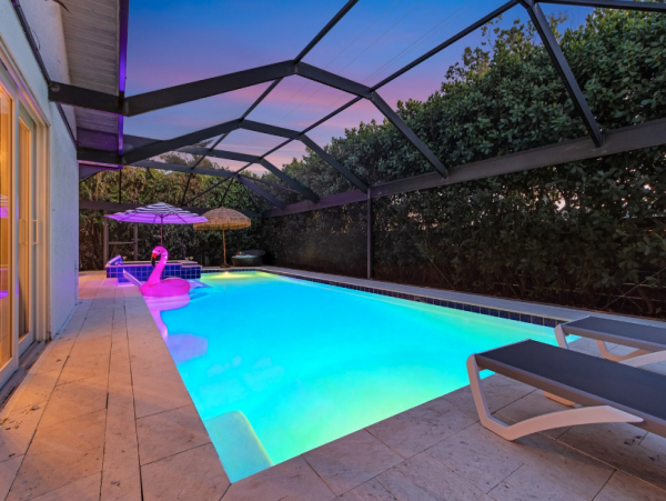 Luxury Cape Coral Retreat - 4 Bedroom Home with Private Pool